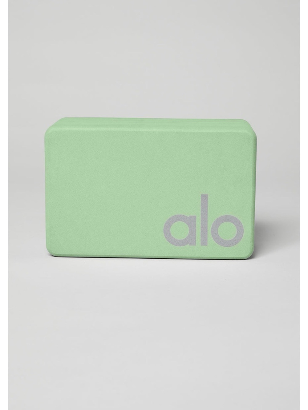 Sold out ALO Yoga uplifting yoga block set of 2 bundle honeydew green silver
